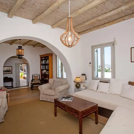 Villa Baroness In *