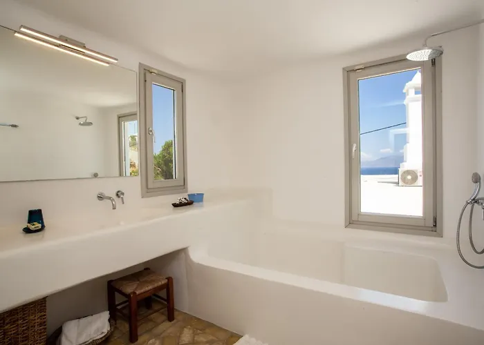 Baroness In فيلة *