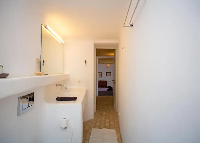 Baroness In * Mykonos Town